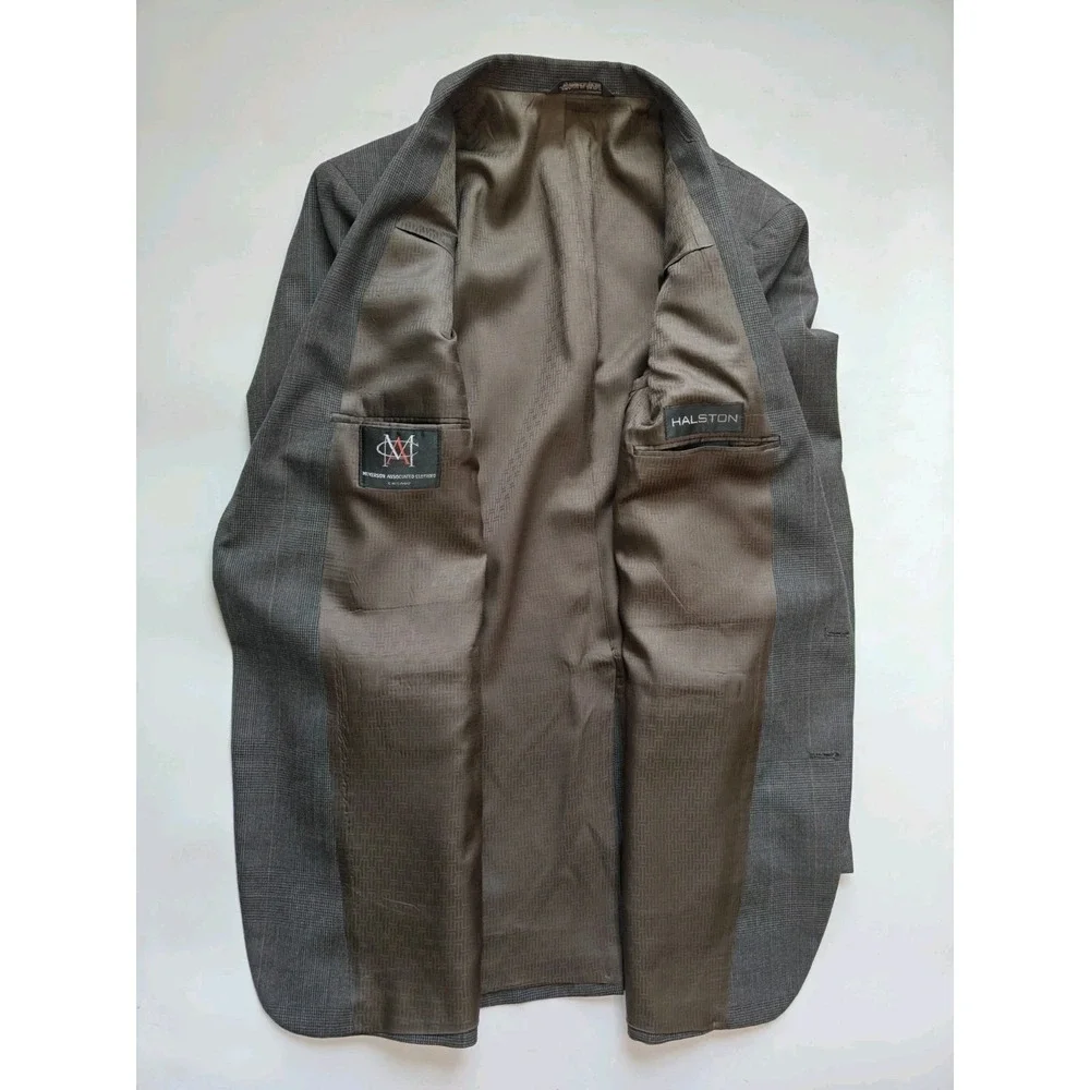 Halston Vintage 41R Gray Plaid Blazer Mens 2 Button Sport Coat USA Wool